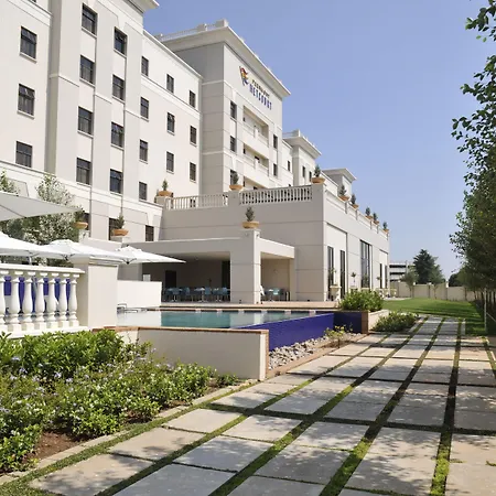 Peermont Metcourt Suites At Emperors Palace-2